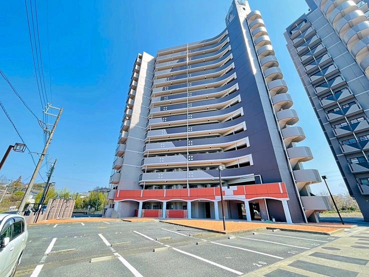 【外観】
◆見学予約受付中◆
現地をご覧いただき、周辺環境なども一緒に
ご確認いただけます!