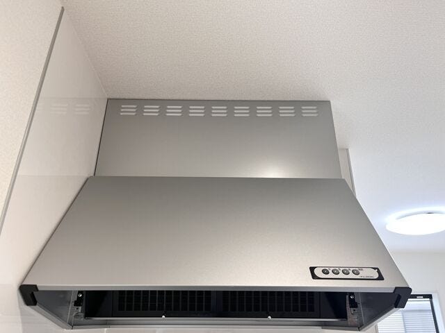 換気扇:見た目がスタイリッシュで、稼働時の音も静かなのが特徴です。