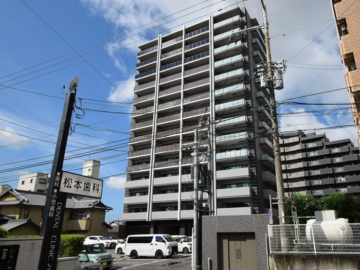 【外観】
外観を北東側より撮影