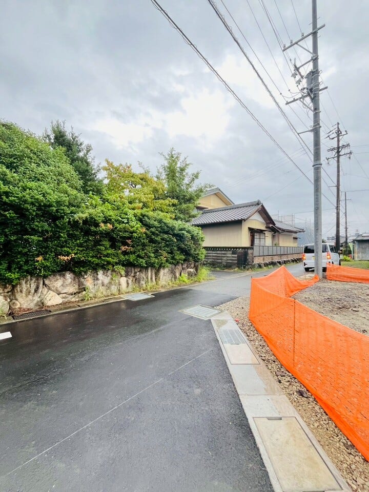 【夢のマイホーム購入、皆さん完成前に購入されています!】
後悔をしないためにもライバルの少ない完成前物件の検討をされてみてはいかがでしょうか?