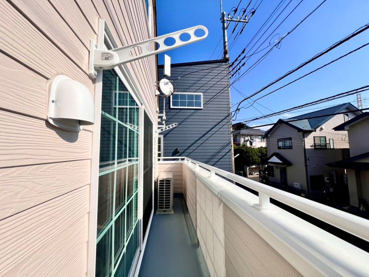 季節や天候によって表情を変える景色を楽しめるバルコニー。南向きのため、お洗濯が良く乾きます◎