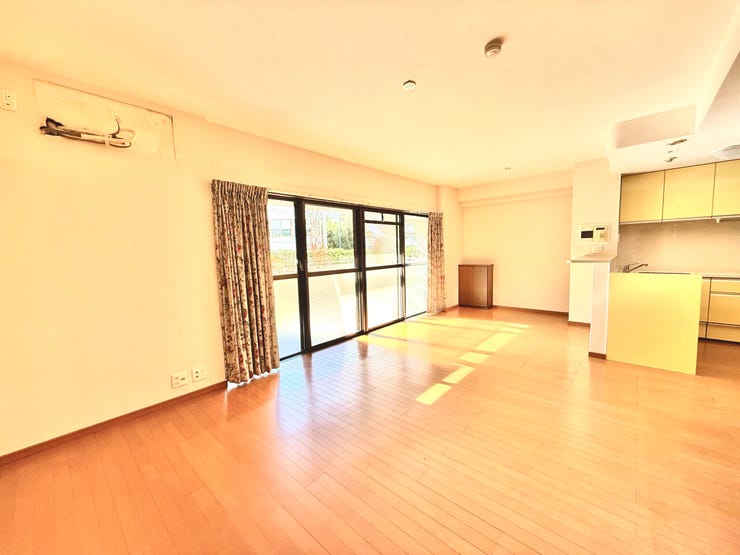 リフォームされた洋室です♪