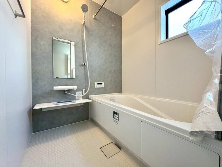 【Bathroom】リラックスできる空間で、一日の疲れを癒し、心身共にリフレッシュできます。