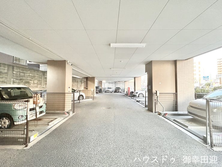 ■□■駐車スペース■□■
有料駐車場あり♪