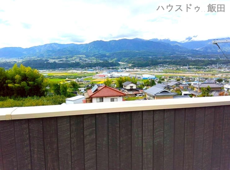 屋上テラスからの眺め