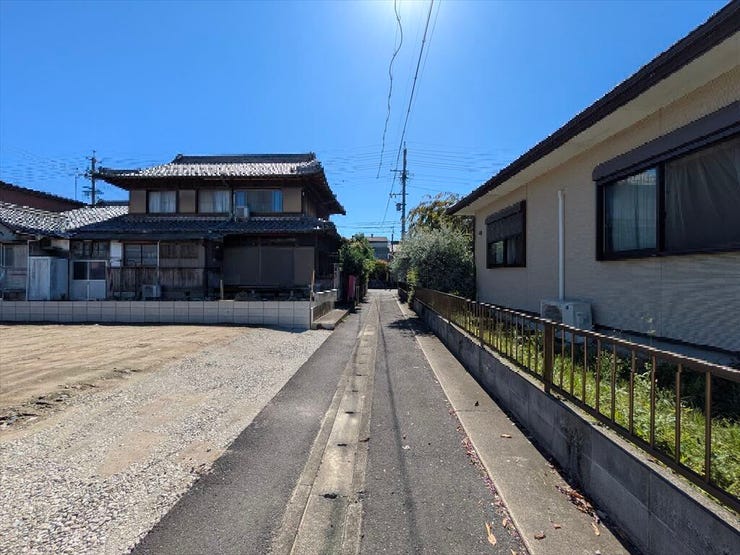 西側
2025/10/9撮影