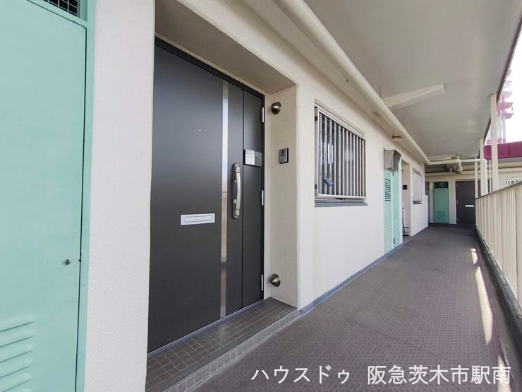 玄関前の廊下