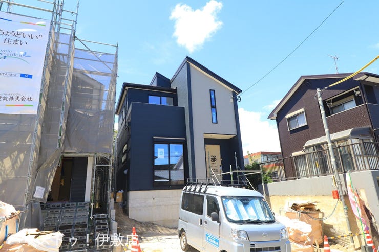 【外観】
【外観写真】
【最大75万円補助対象】子育て・若者夫婦におすすめの長期優良住宅!金利引き下げや減税のW優遇でお得
令和8年8月17日撮影