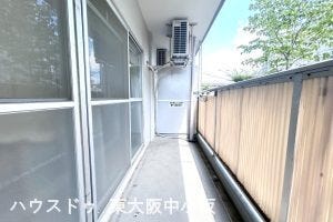 日当たりもいいので洗濯物もすぐに乾きます♪