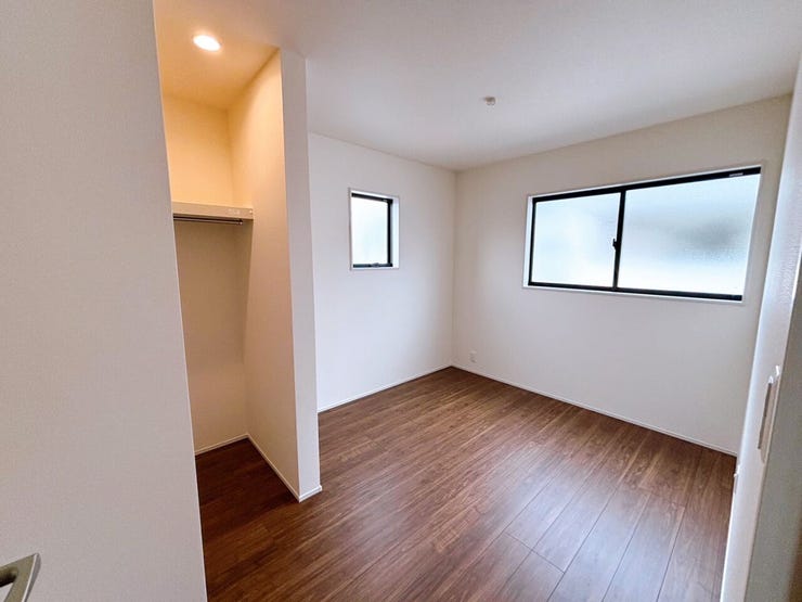 2階 洋室(5.16帖)にはオープンタイプのWIC完備☆