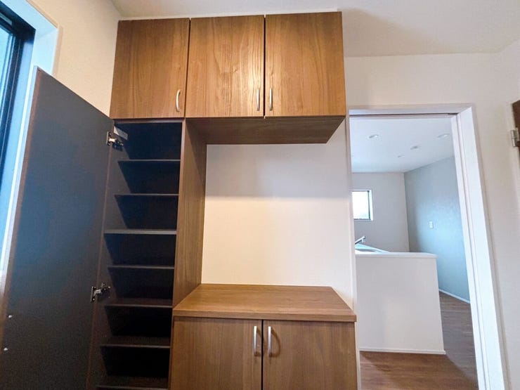 たっぷり収納できる玄関収納