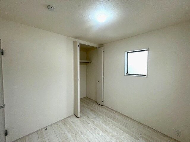 2階 洋室(5.44帖)