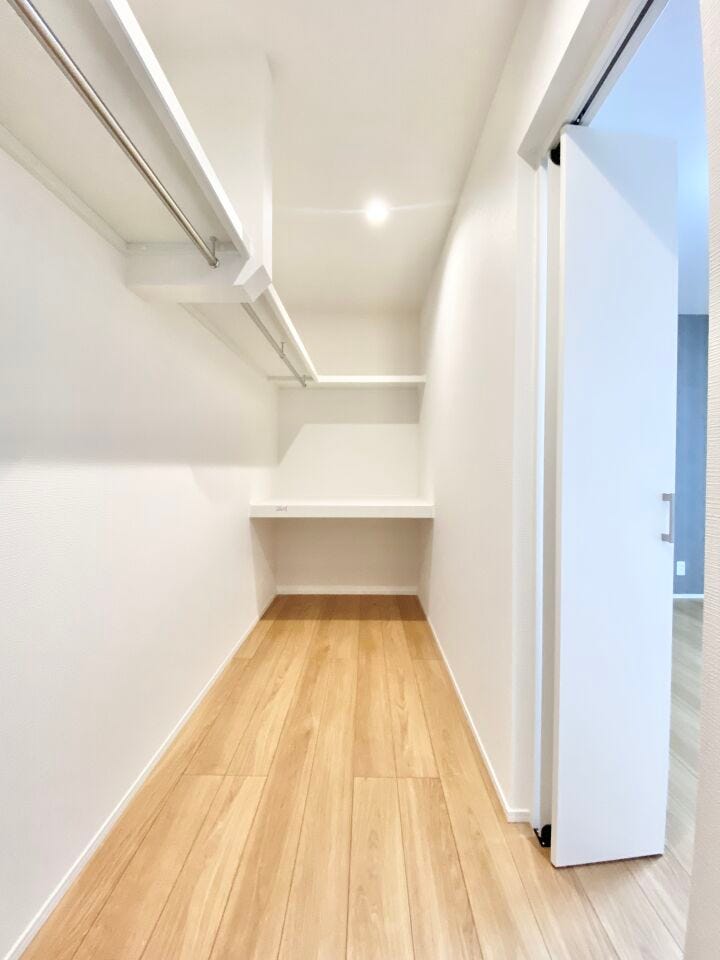 ■□■2階6.8帖洋室WIC■□■