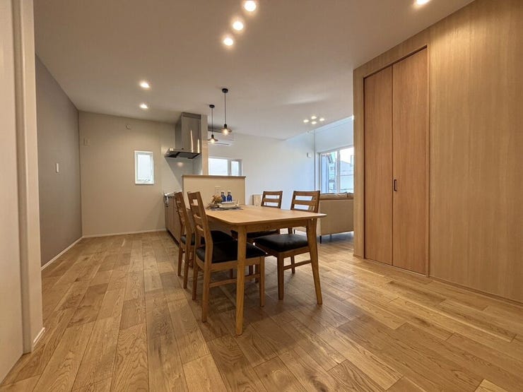 ファミリークロークも馴染んでいます( ^)o(^ )