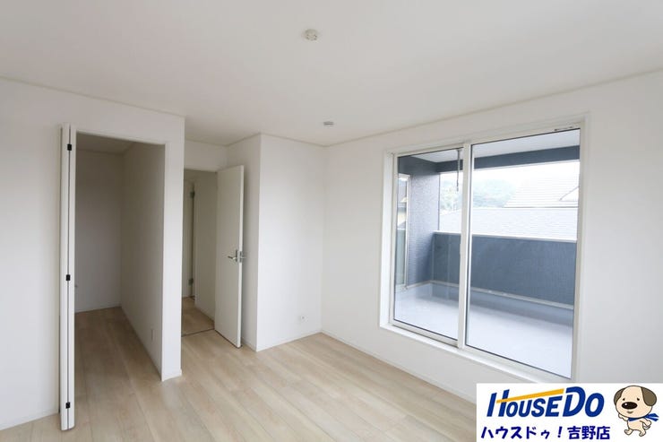 2階洋室7帖。バルコニー・WIC付き。