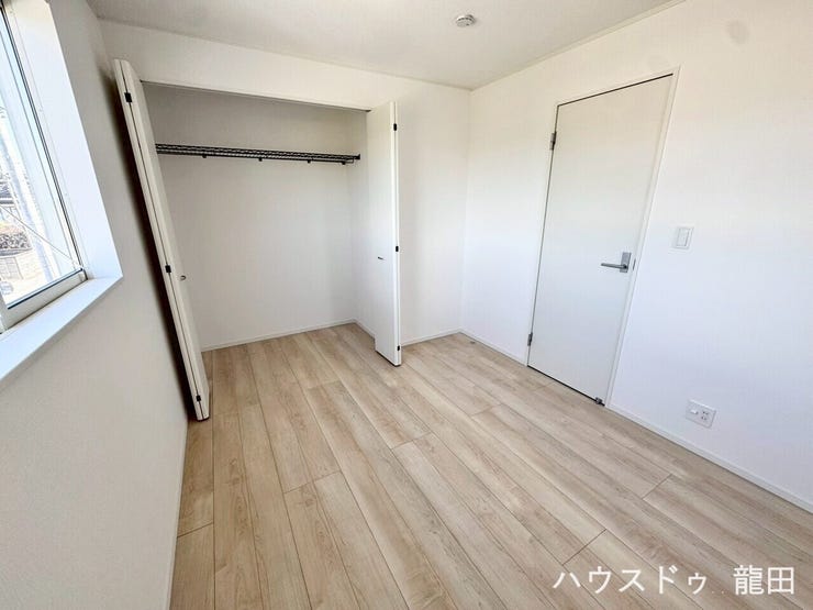 ■□■収納■□■
洋室5.2帖・クローゼット