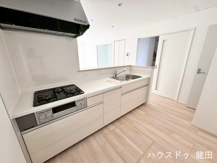 ■□■キッチン■□■
システムキッチン・コンロ・シンク・床下収納