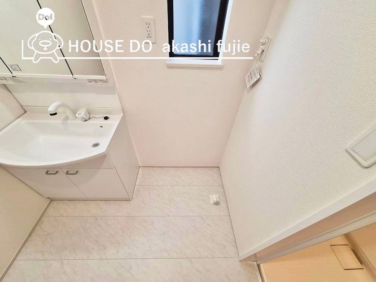 2025.11.16撮影
お問合せお待ち致しております!
【お問合せ フリーダイヤル:0120-077-712】