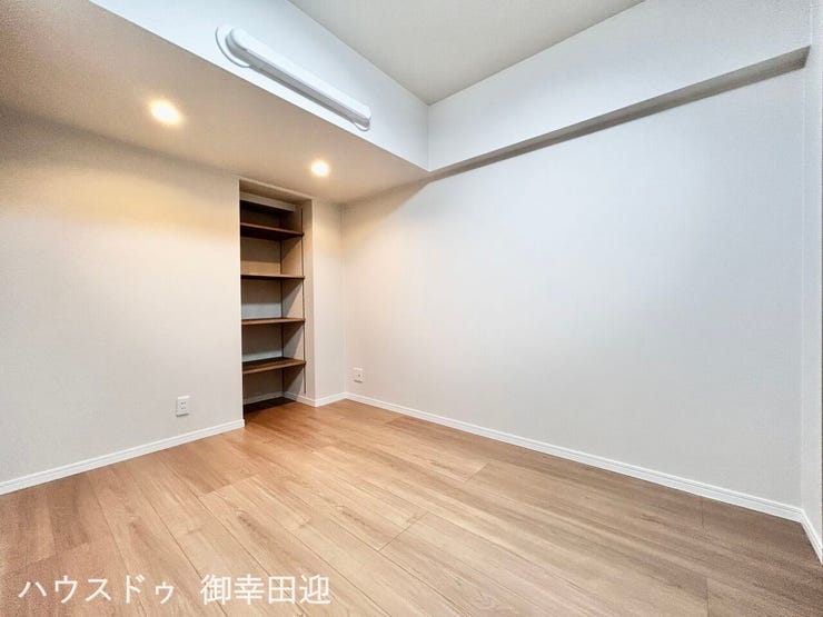 ■□■4.3帖洋室■□■心からリラックスできる静けさ、上質な眠りで、毎日をリセットします。明日への活力を養う空間です