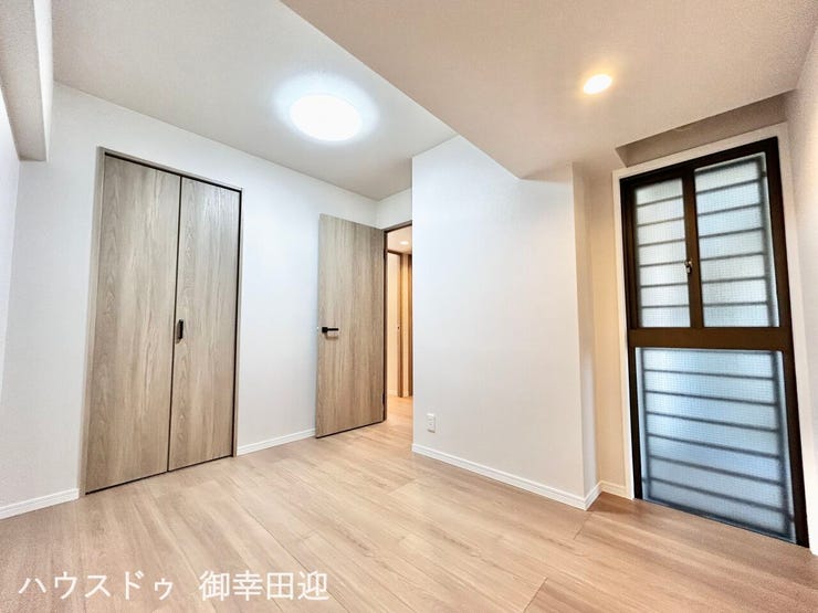 ■□■4.3帖洋室■□■心からリラックスできる静けさ、上質な眠りで、毎日をリセットします。明日への活力を養う空間です