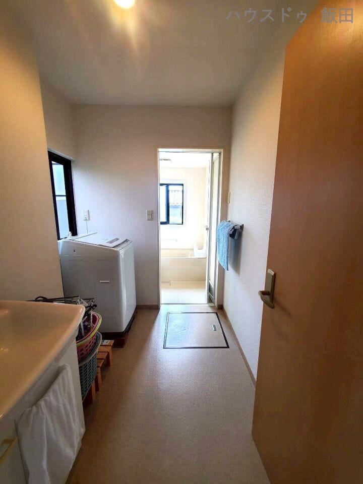 ゆったりとした洗濯、洗面スペース