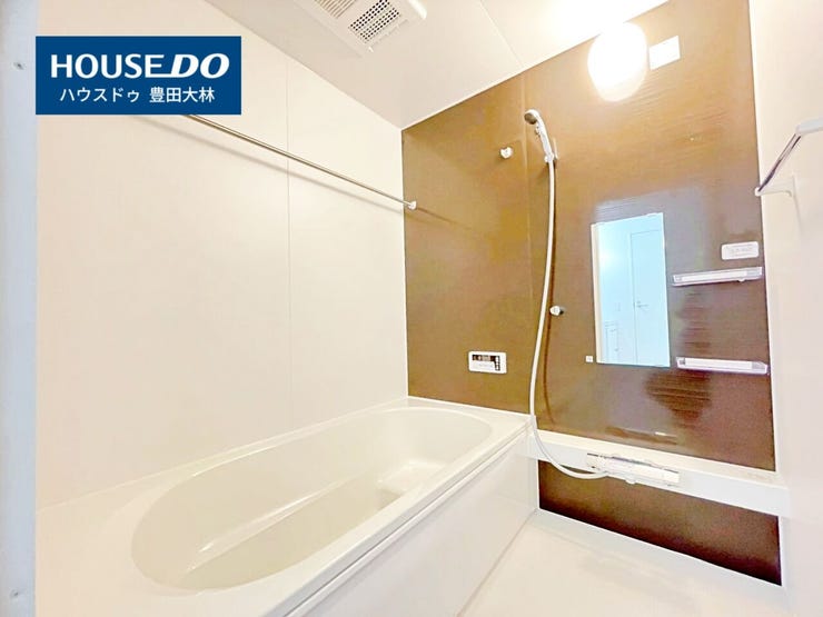 *市木小学校・高橋中学校*
見るだけ聞くだけOK!【お気軽に資料請求!不動産のことならなんでも/ハウスドゥ豊田大林】