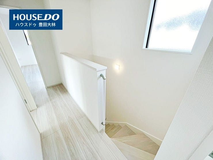 *市木小学校・高橋中学校*
見るだけ聞くだけOK!【お気軽に資料請求!不動産のことならなんでも/ハウスドゥ豊田大林】