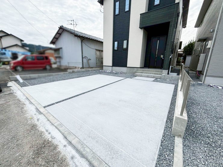 【閑静な住宅街】八幡西区町上津役の新築戸建♪八児小・中学校♪LDK18帖以上♪システムキッチン♪