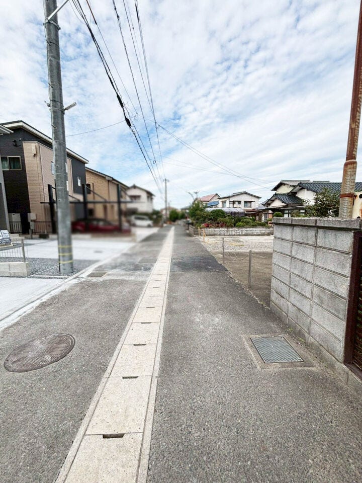 【閑静な住宅街】八幡西区町上津役の新築戸建♪八児小・中学校♪LDK18帖以上♪システムキッチン♪
