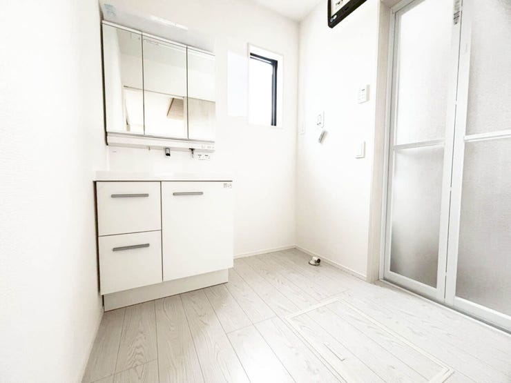 【閑静な住宅街】八幡西区町上津役の新築戸建♪八児小・中学校♪LDK18帖以上♪システムキッチン♪