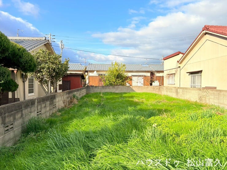 【外観】
人気の土居田に広々73坪!
家庭菜園用地に最適!