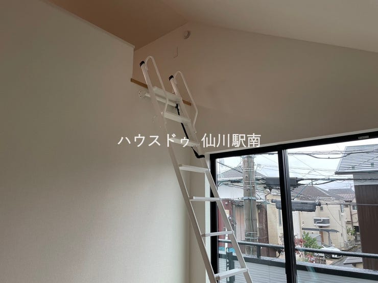 小屋裏収納