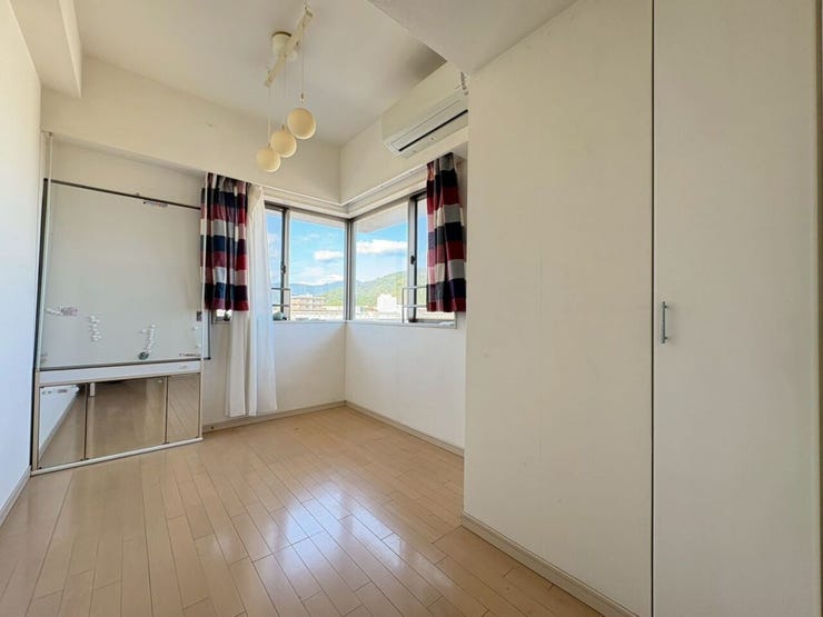 収納付きなので整理整頓がしっかりできます♪