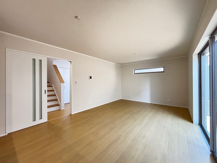 リビング階段で家族が顔を合わせやすい間取りになっています!