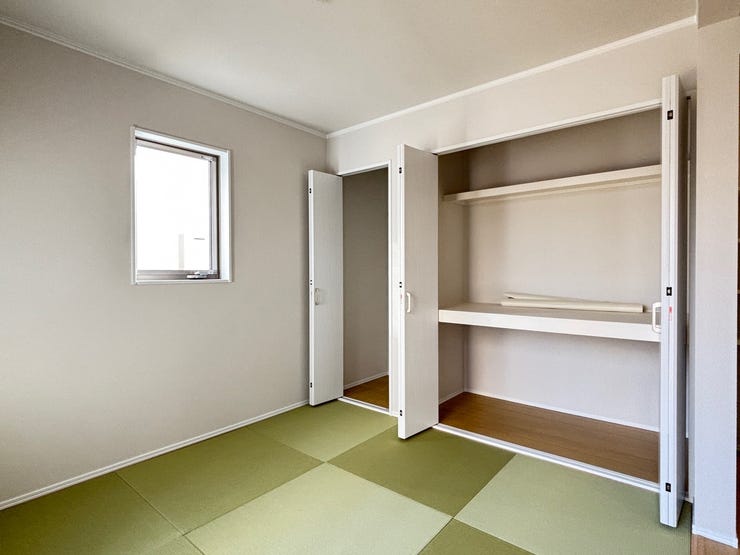 洋風和室ですのでモダンな印象です。