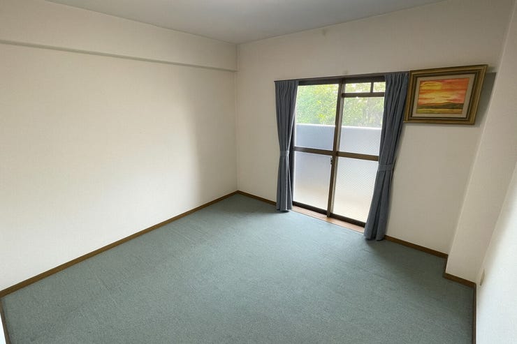 ※空室をイメージしCG加工したものです。
画像は実際の室内写真と間取り図から再現した「室内イメージ」で実際とは多少異なります。