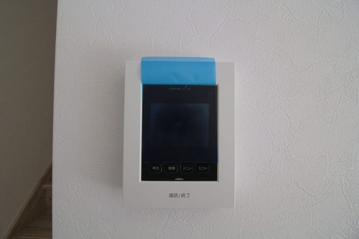 対面することなく事前に訪問者を確認できるというのはかなりのメリット!!防犯の面でも安心です!