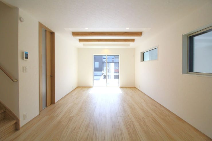 約19帖の広々としたリビング◎家族が自然と集まるそんな暖かいリビングになりそうですね!