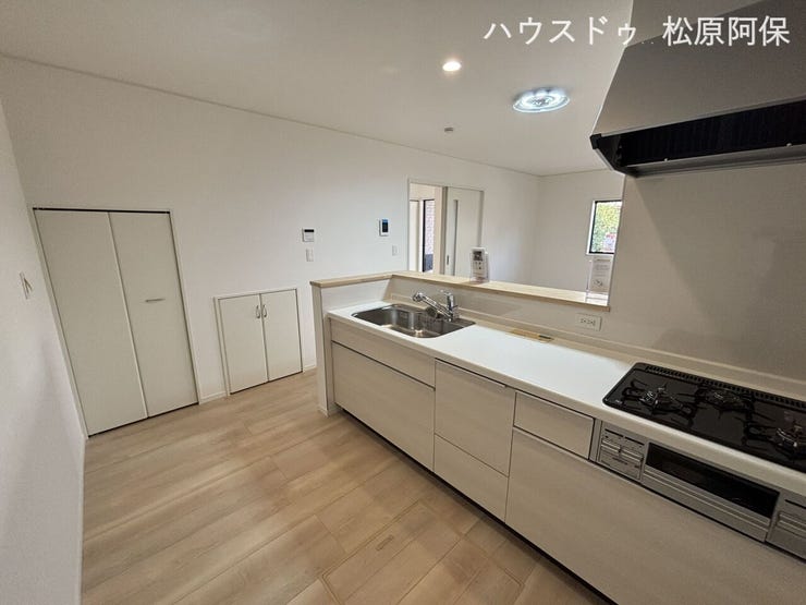 3口ガスコンロキッチン