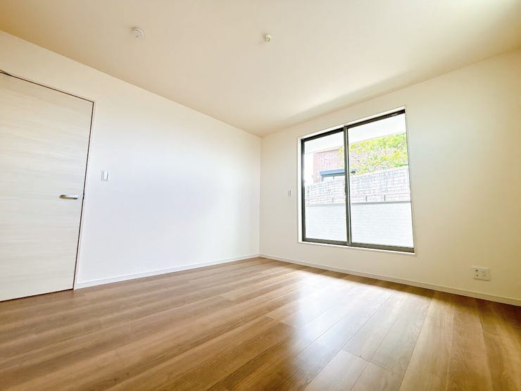 色合いに統一感のある、落ち着いた雰囲気のお部屋です。