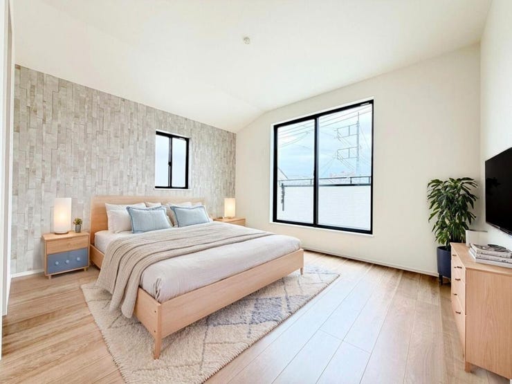 ◎洋室:D号棟(3/16撮影)
主寝室はゆったり7.25帖。
ベッドなどの家具を置いても十分余裕があります。
※家具はCGになります。