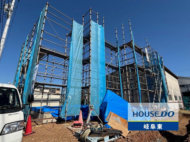 岐阜市朝霧町に新築戸建てが登場!
完成までは同社施工の類似物件へご案内いたします!