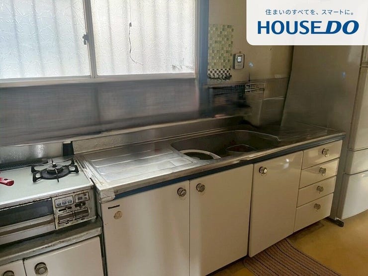キッチンにも窓があるため、採光もあるうえに換気もバッチリです。