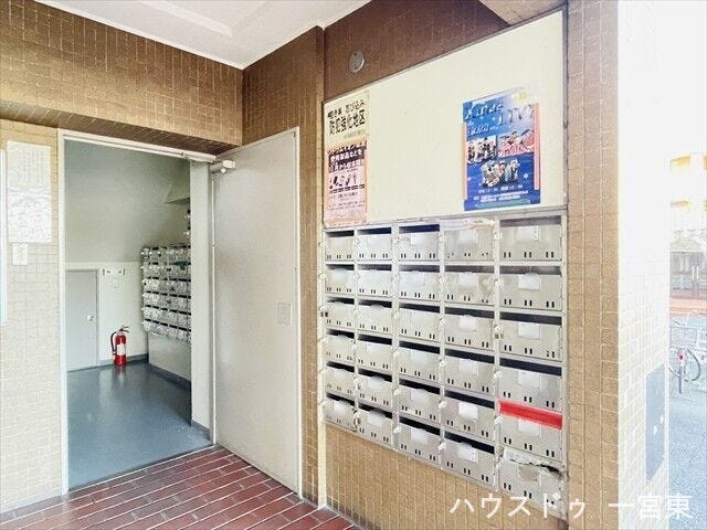 ≪ポスト≫
ポストは鍵をつけることが出来るので安心ですね。