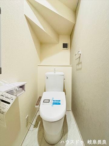 ≪1F≫
無駄のないシンプルなトイレは、お好みに合わせた空間づくりが楽しめます。
