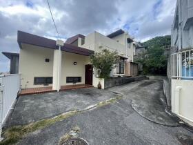 浦添市沢岻１丁目