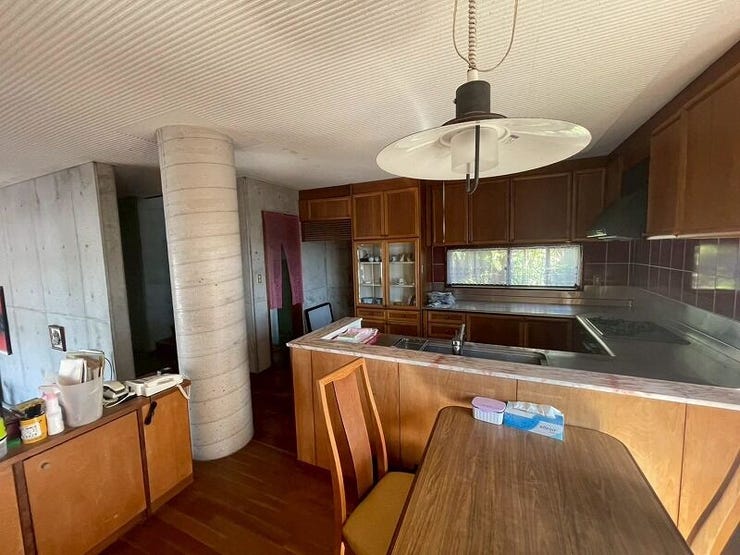 リビングとダイニングが分けて使用できます!