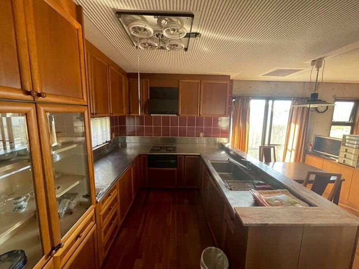 出来立てをすぐにサーブ。カウンターが毎日をちょっと便利に