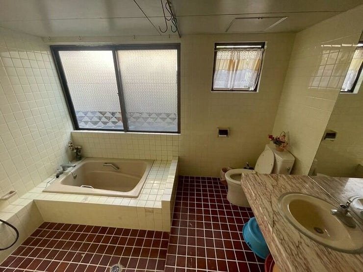 洗面化粧台・トイレ