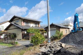 多治見市白山町５丁目